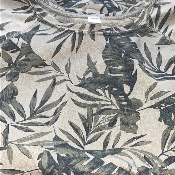 Old Navy Overthrow Sweater - Picture 2 of 8